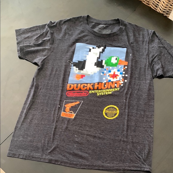 Nintendo Duck Hunt Graphic T-Shirt - Picture 1 of 1